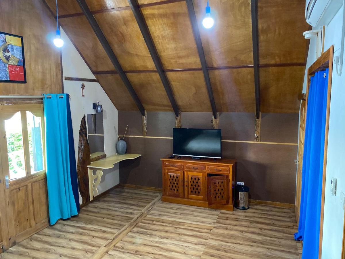 Mouggae Blues Villas Beau Vallon (Mahe) Exterior foto
